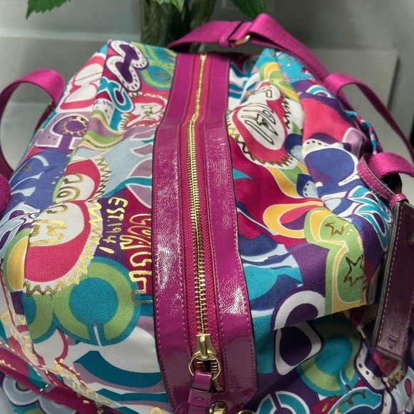 Rare Limited Edition Coach Poppy Pink Travel Bag with Whimsical Design EUC - Picture 7 of 16